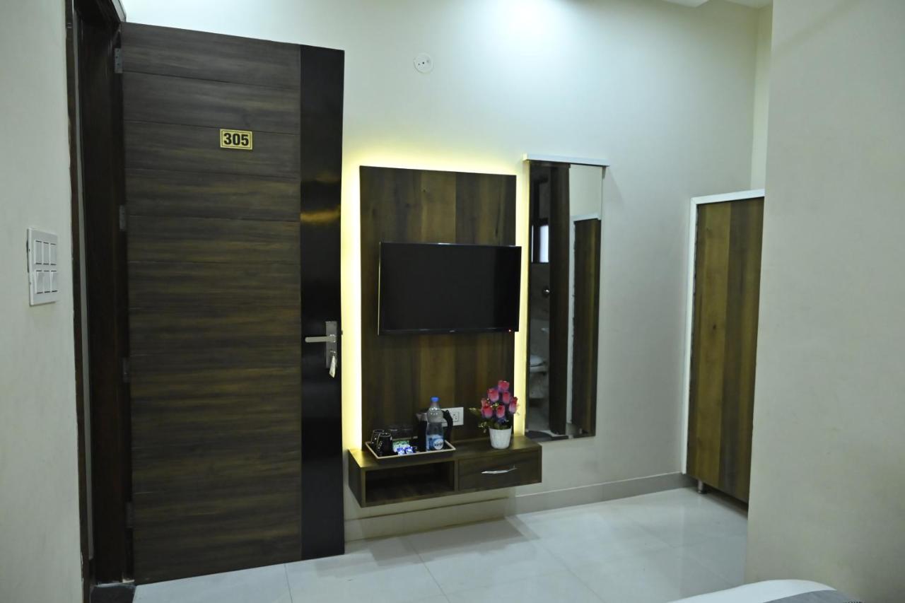 Hotel Guntas Residency Amritsar