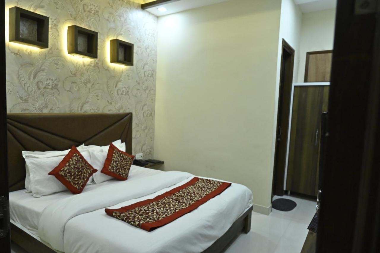 Guntas Residency Hotel 3*