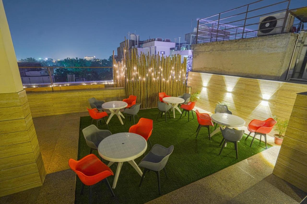Aura Grand By Levelup 4*