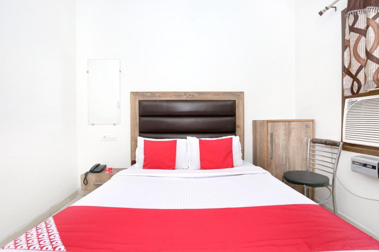Hotel Oyo 10430 Citi View 3*