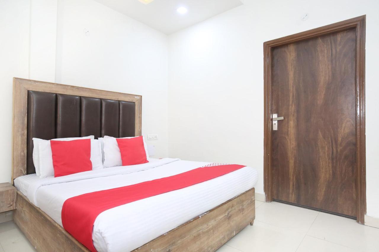 Hotel Oyo 10430 Citi View Amritsar