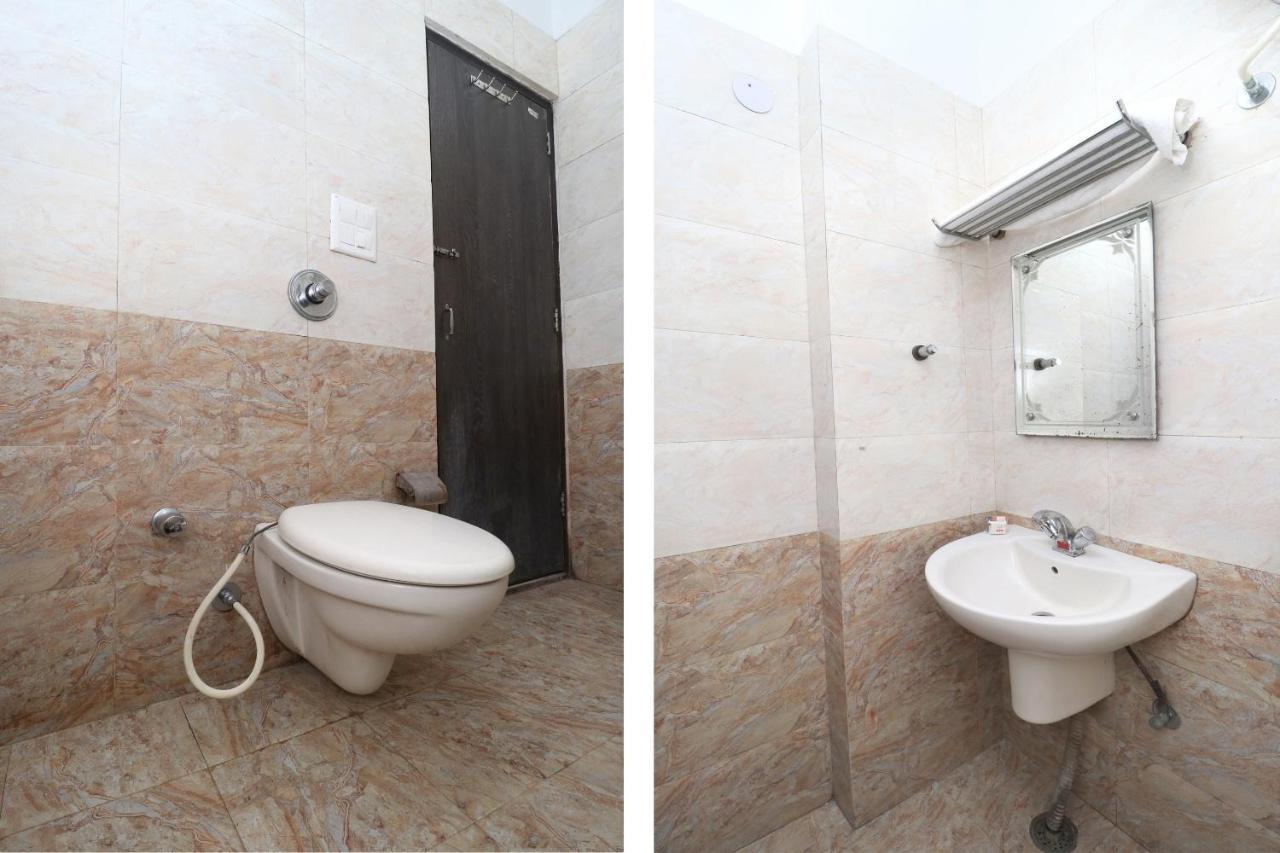 Oyo 3947 Tower Hotel 3*