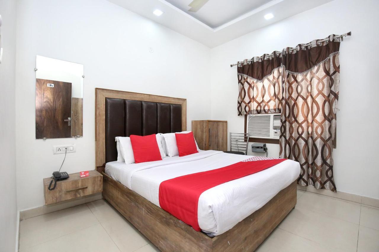 Oyo 10430 Citi View 3*
