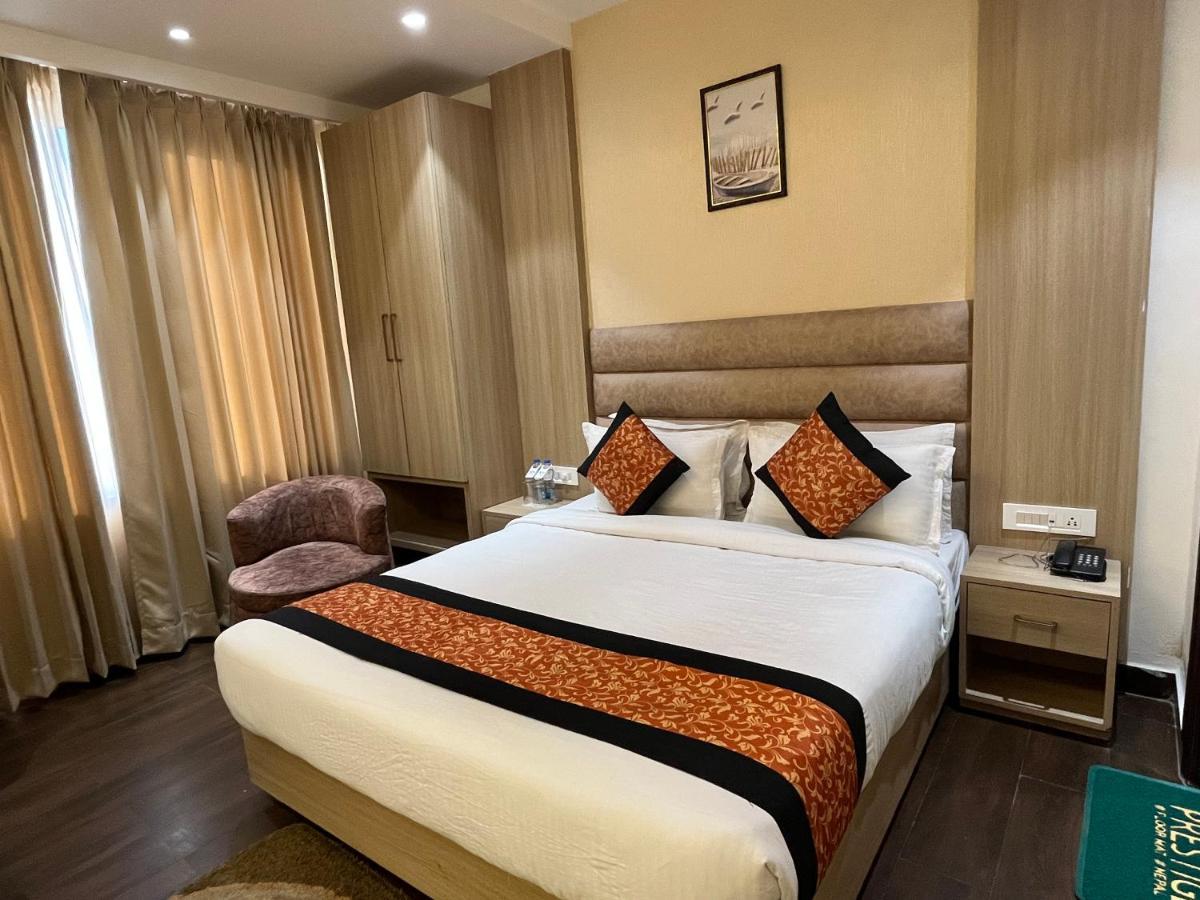 Hotel Rrv 4*