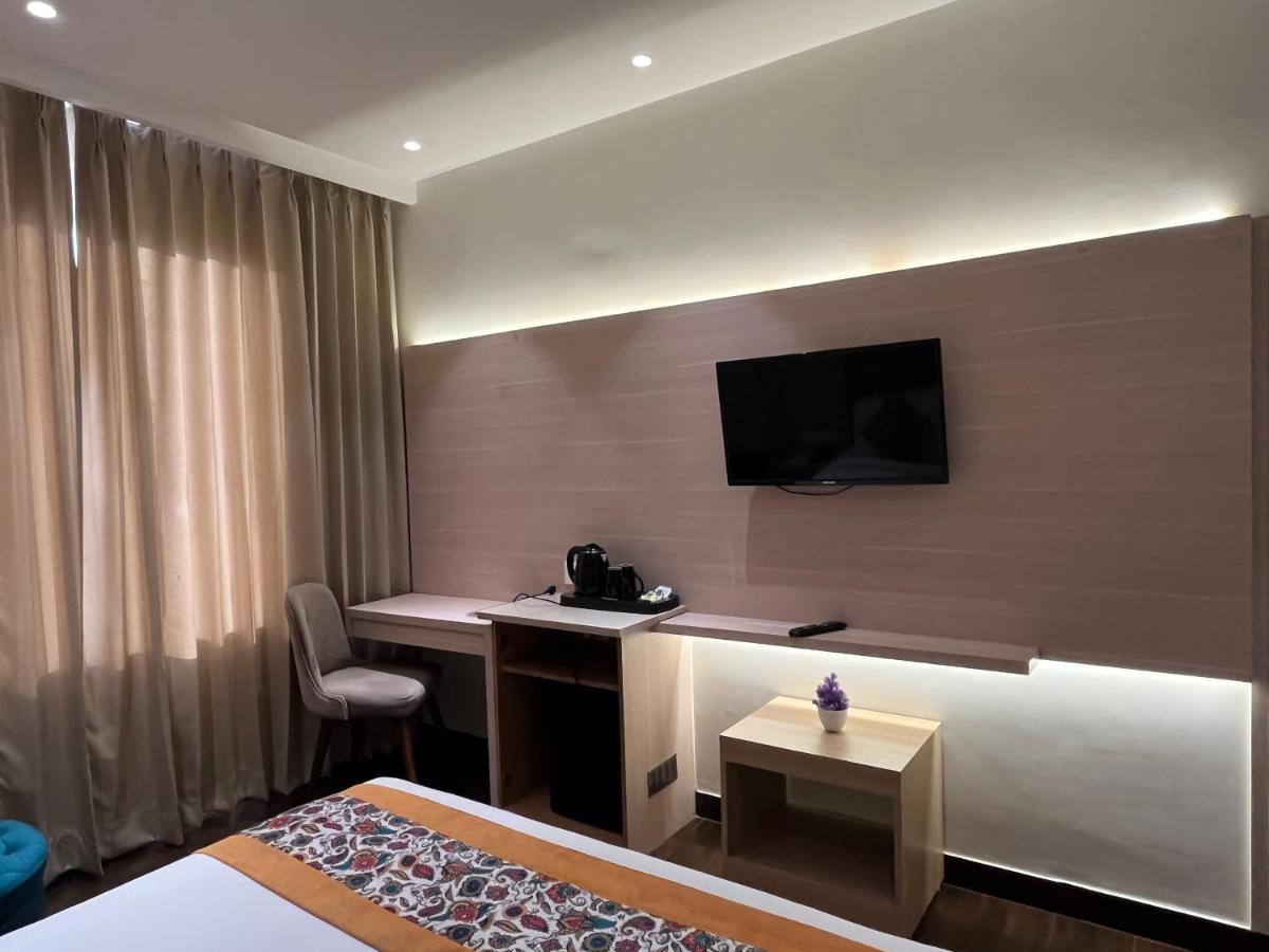 Hotel Rrv