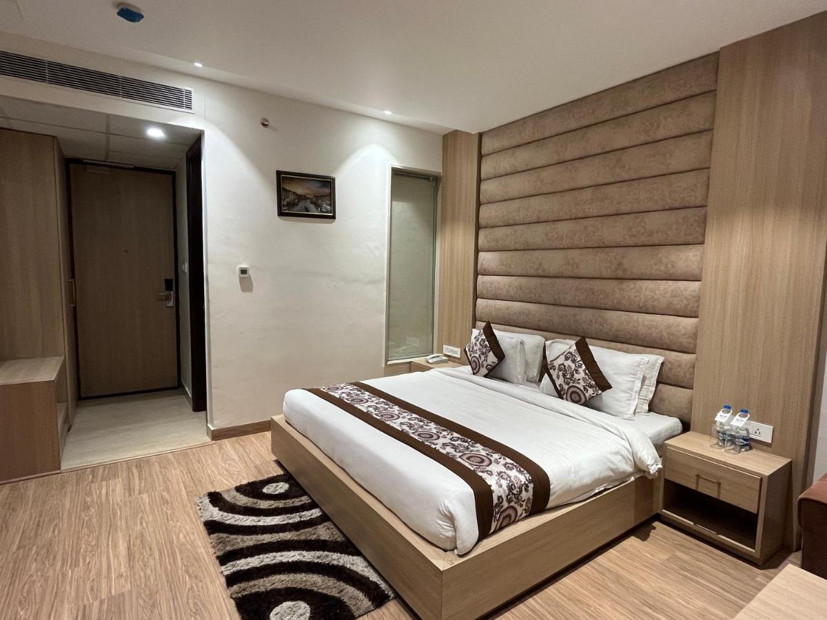 Hotel Rrv