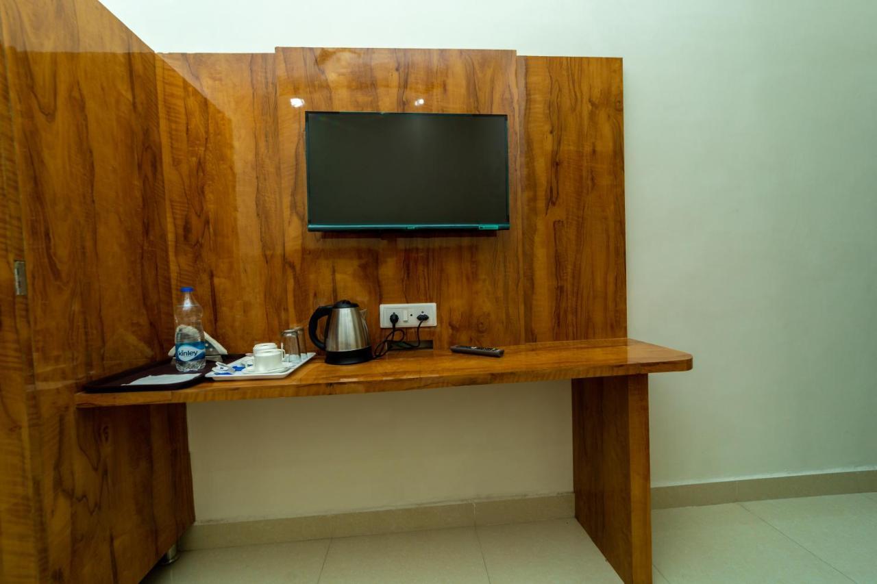 Chahal Residency 3*