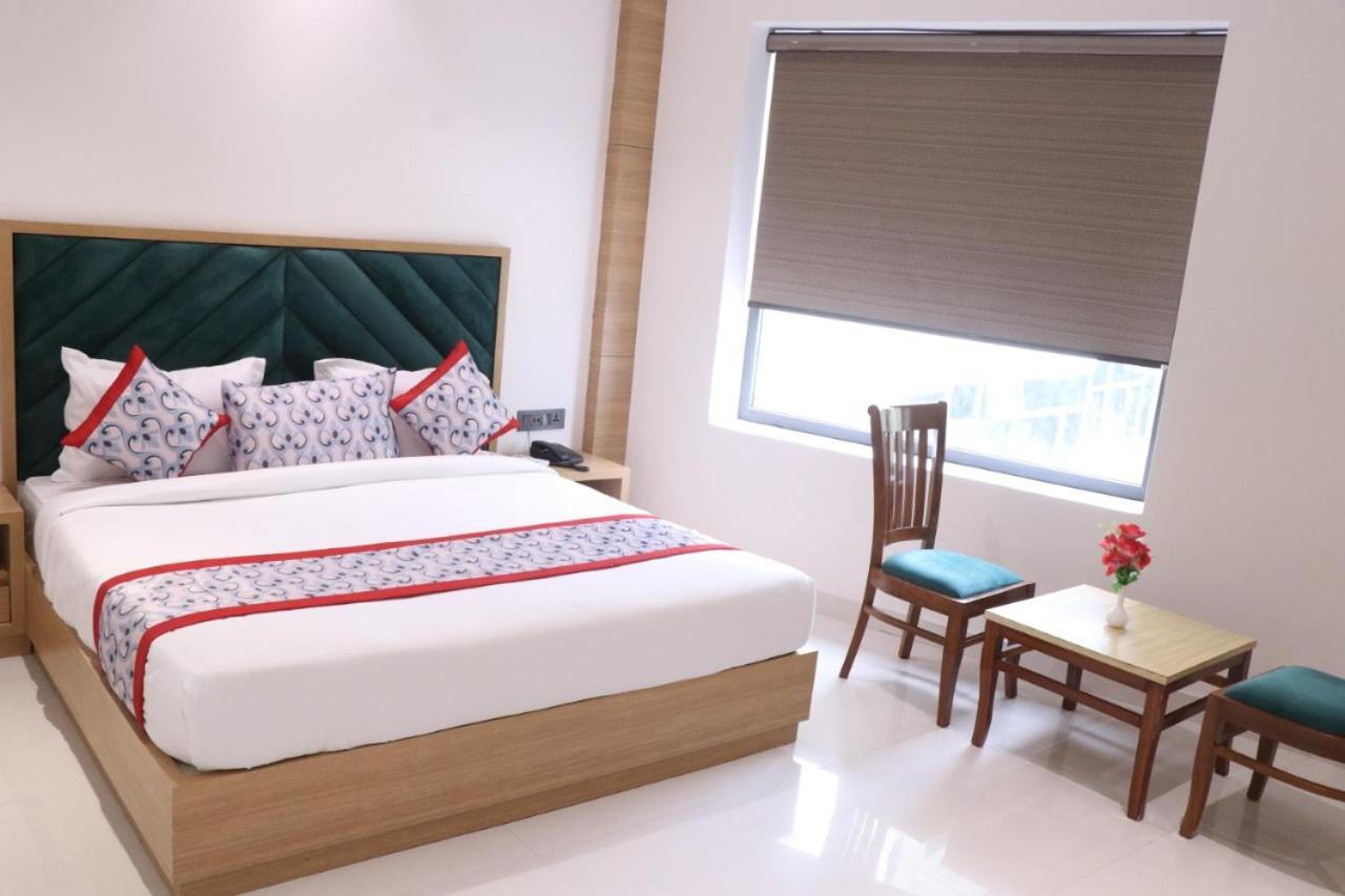Mayra Grand By Mayra Group Of Hotel Amritsar