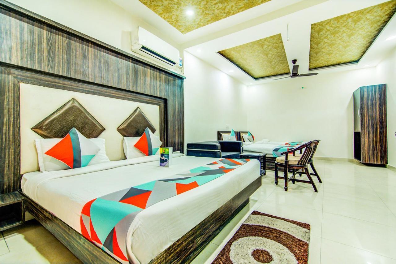 Hotel Fabhotel Ks 3*
