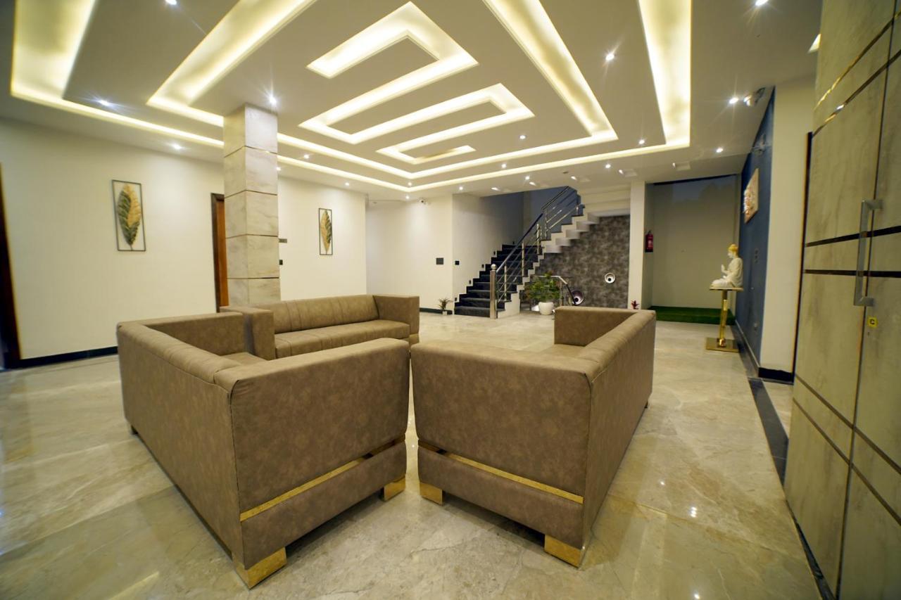Hotel Elite - 5 Mins From Golden Temple 3*