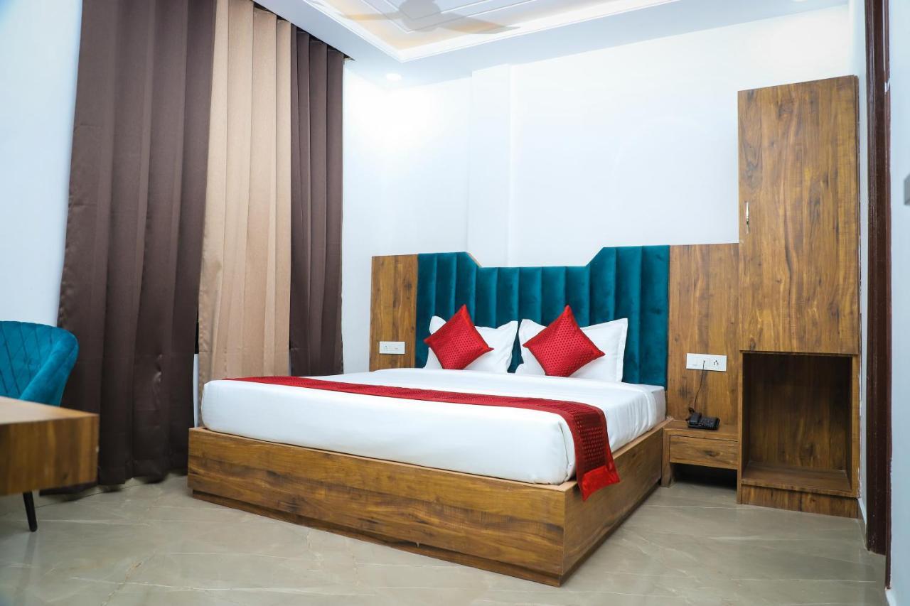 Hotel Dream Town By Cozy &