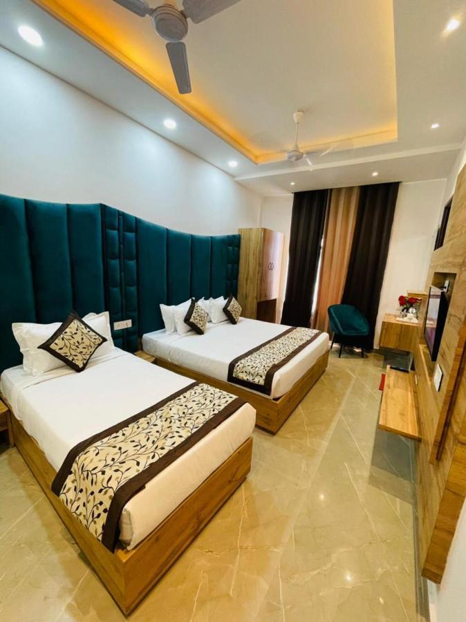 Hotel Dream Town By Cozy & 3*