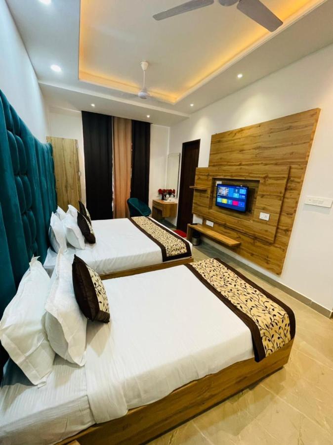 Dream Town By Cozy & Hotel 3*