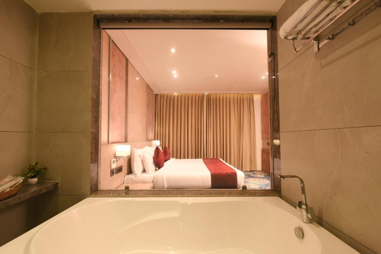 The Pribson Hotel