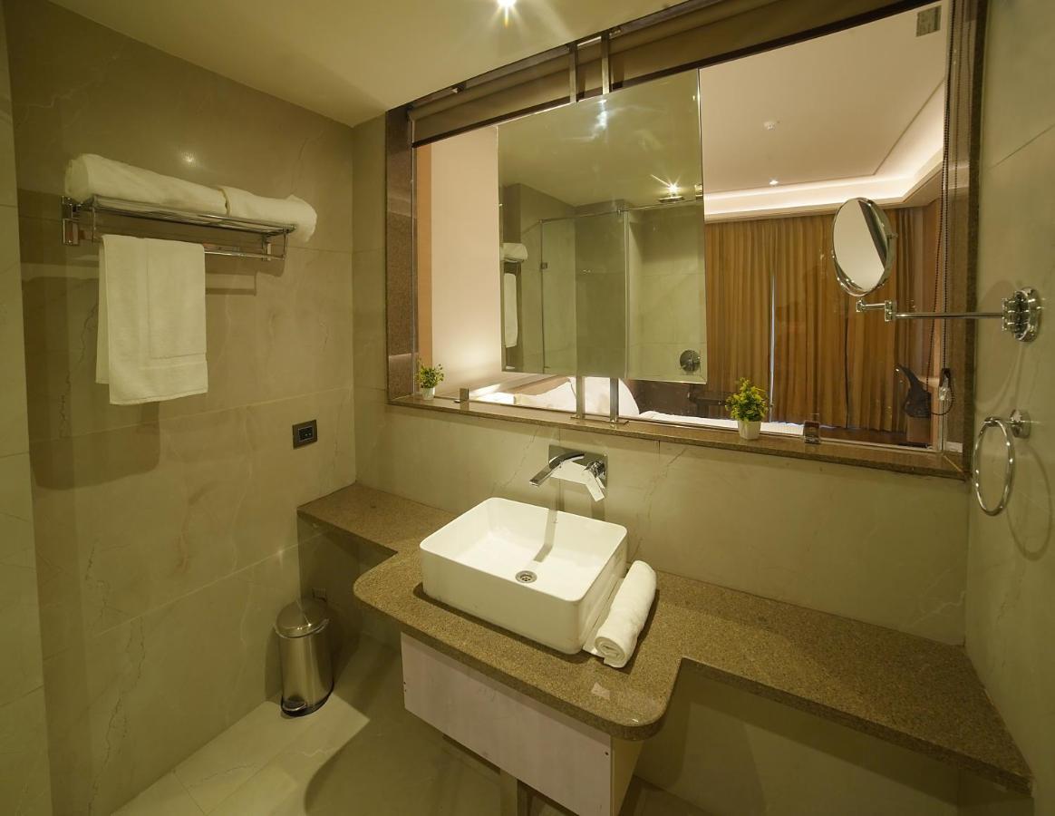 Hotel The Pribson 4*