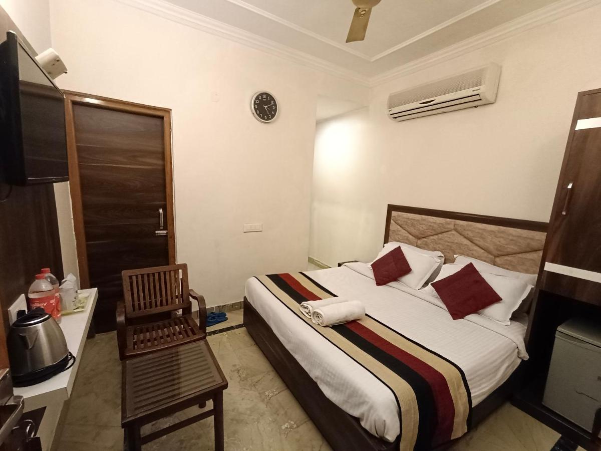 Hotel Mercury By Sonachi - 10 Meter From Golden Temple 3*