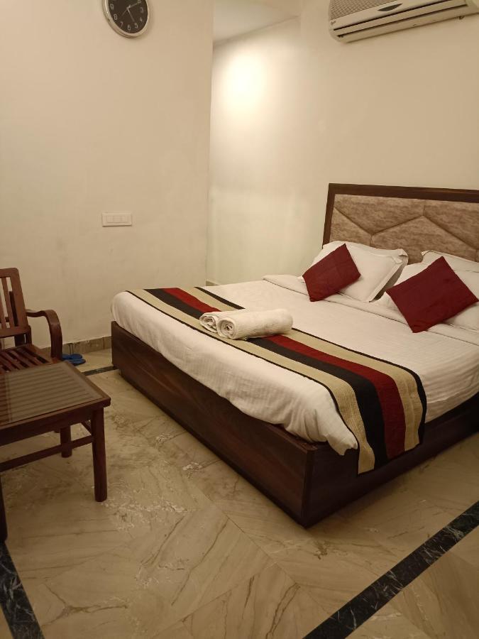 Hotel Mercury By Sonachi - 10 Meter From Golden Temple 3*