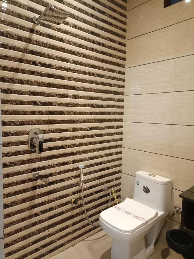 Hotel Mercury By Sonachi - 10 Meter From Golden Temple 3*
