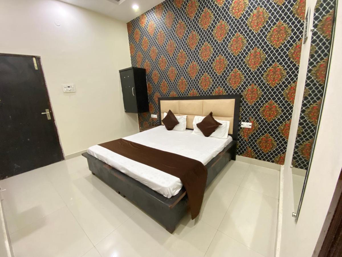 Hotel Sk Paradise - 50 Meter From Golden Temple Amritsar