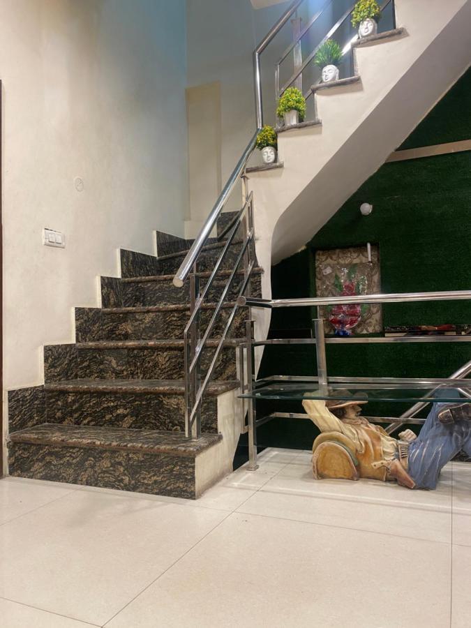 Hotel Sk Paradise - 50 Meter From Golden Temple Amritsar