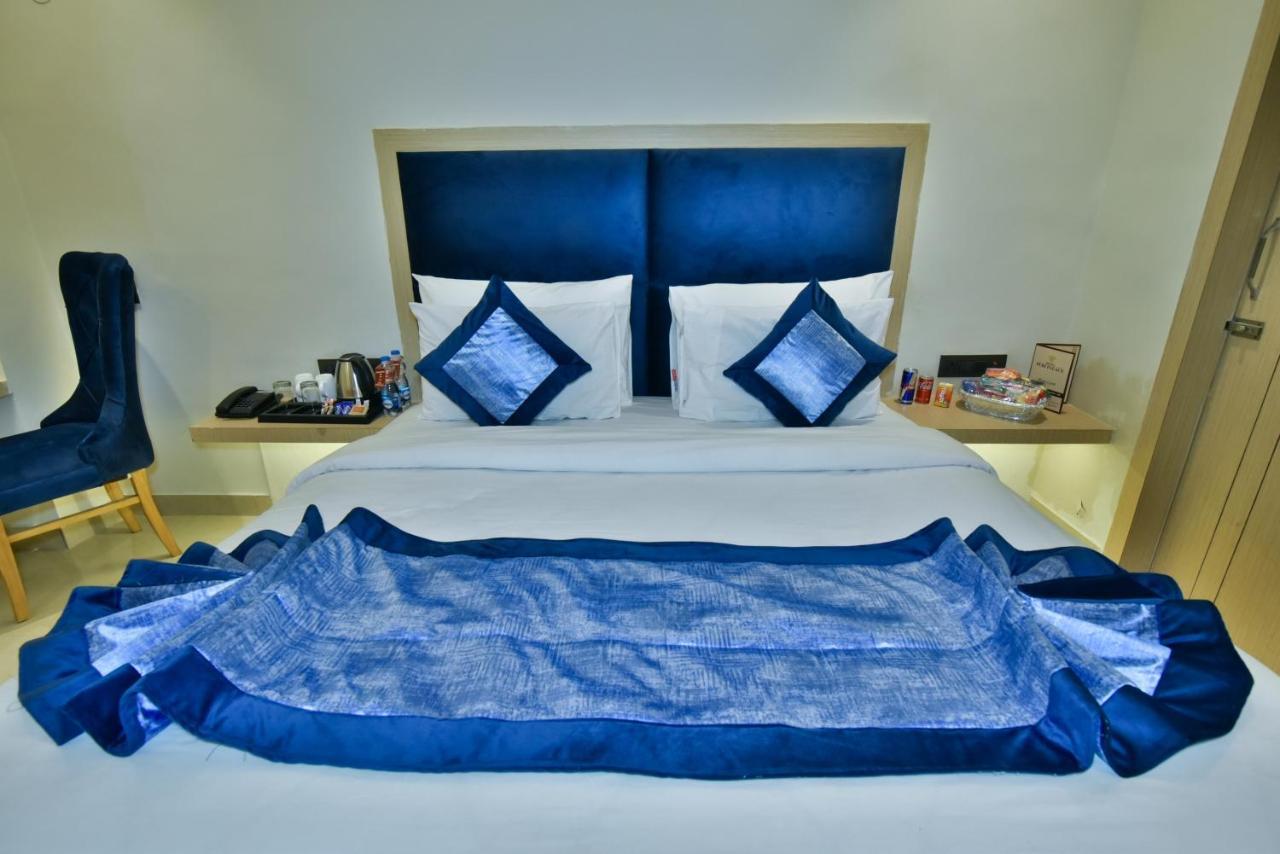 Puri Palace 3*