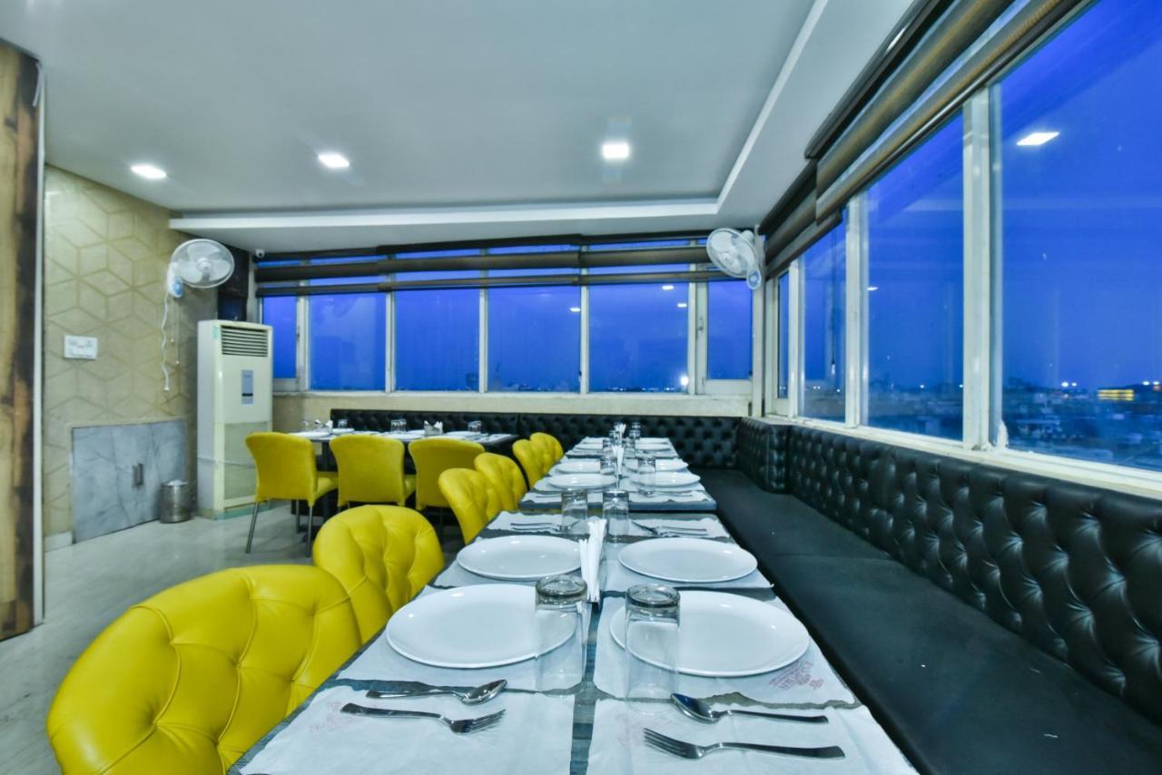 Puri Palace Hotel