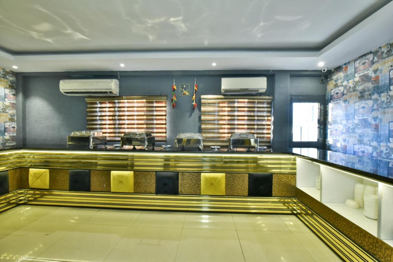 Hotel Puri Palace 3*