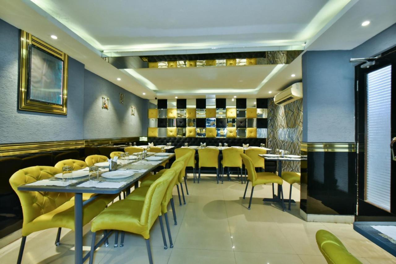 Puri Palace 3*