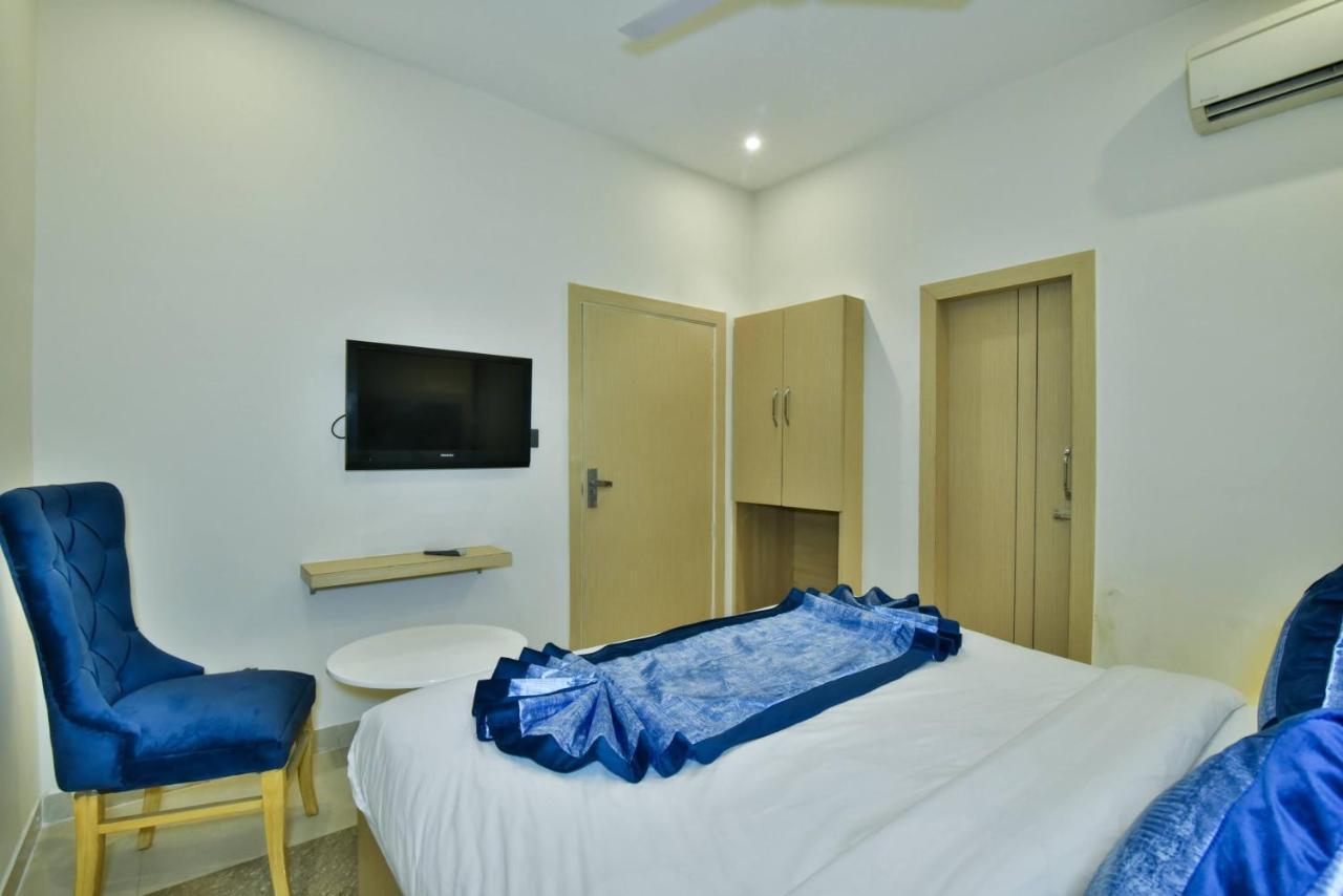 Puri Palace 3*