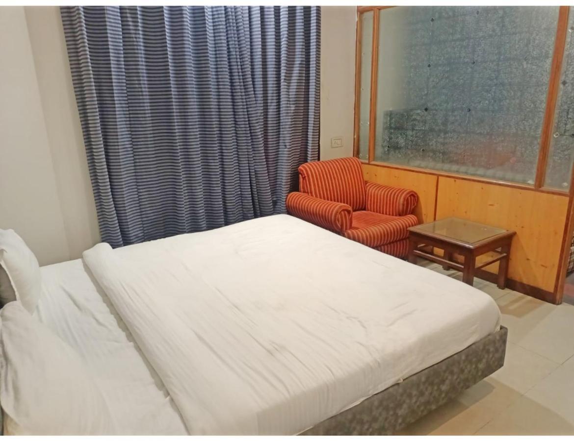 Kishore International, Amritsar