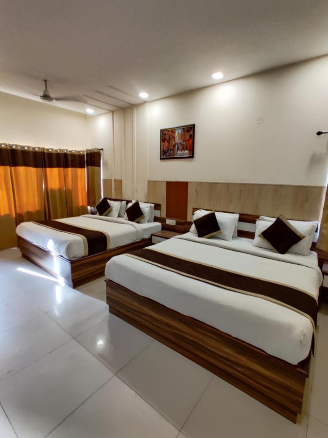 Raj Darbar - 10 Meter From Golden Temple 3* Amritsar