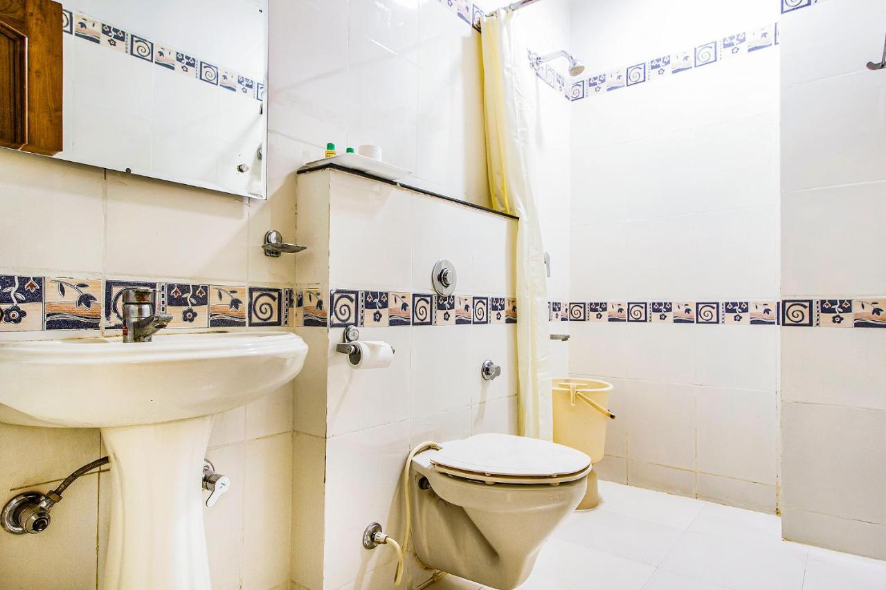 Fabhotel Aaykay Model Town Hotel Amritsar