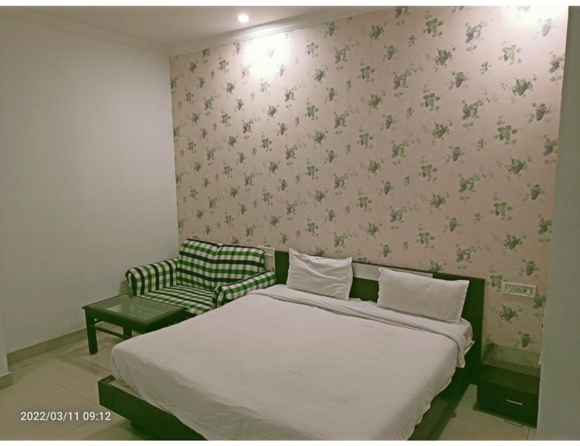 Hotel Kishore International,