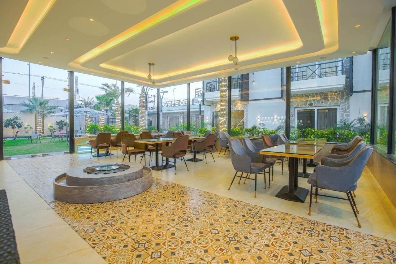 Hotel Greenwood By Levelup Amritsar