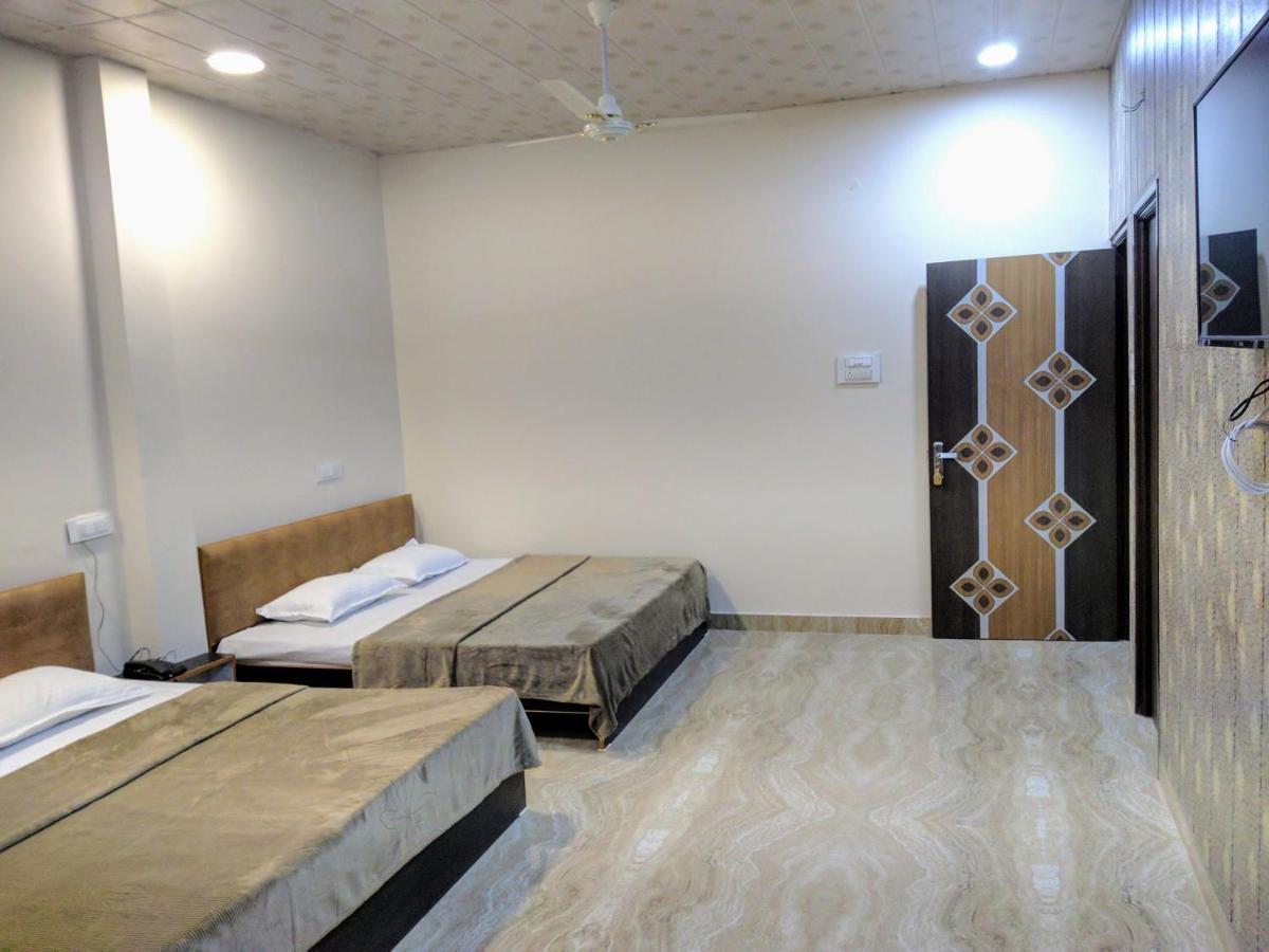 Mye Homestay 1 Near Golden Temple