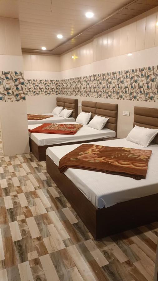 Guest house Asha 3*