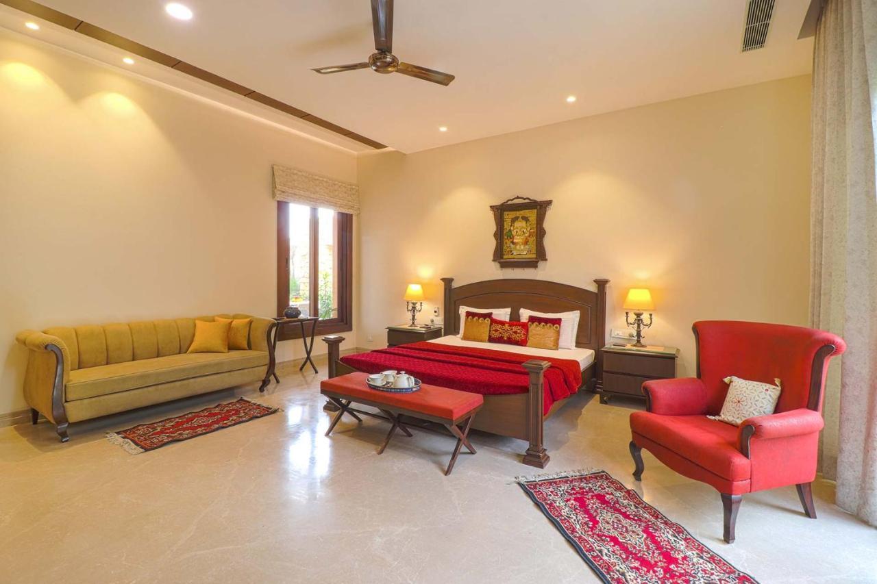 Villa Stayvista At Ekant - 3bhk With Private Pool In *