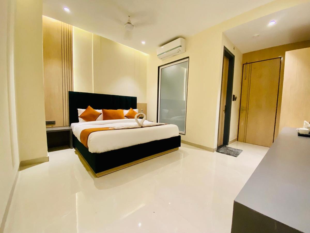 51 Hotel 3*