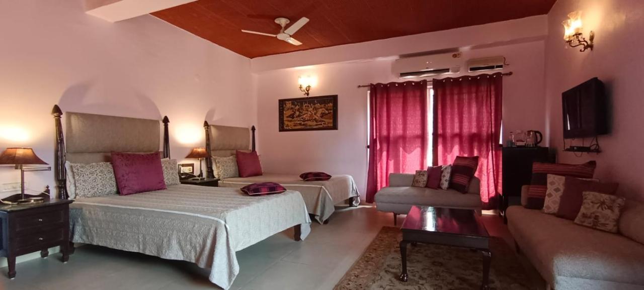 Ranjit's Svaasa Hotel 4*