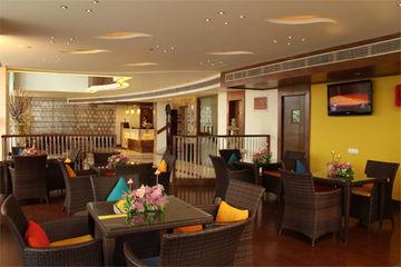 Hotel Hk Clarks Inn, 3*