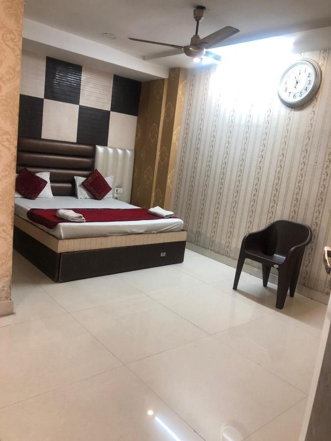Robin 2* Amritsar