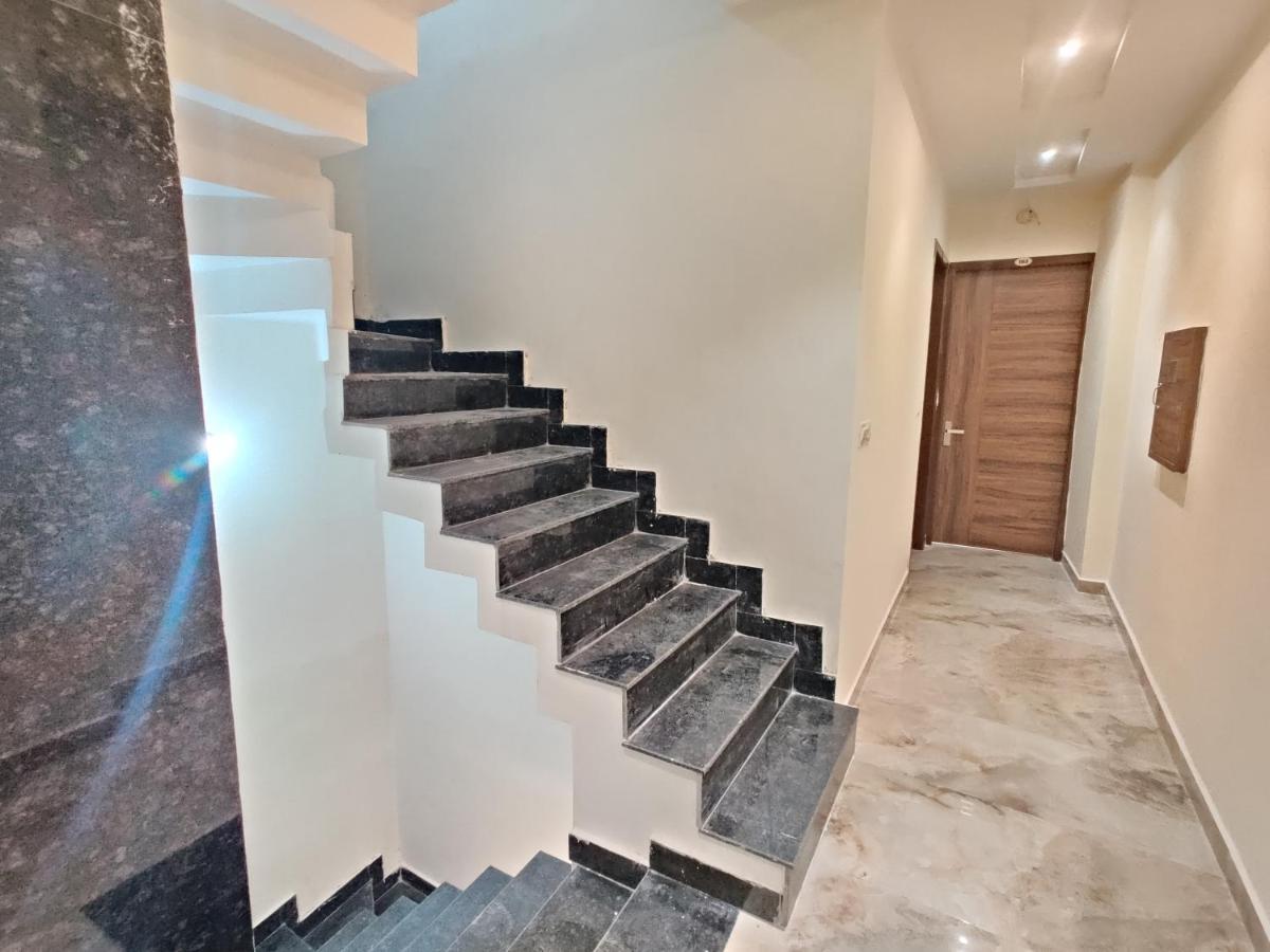 Hotel Woodlark - 2 Mins Walk From Golden Temple