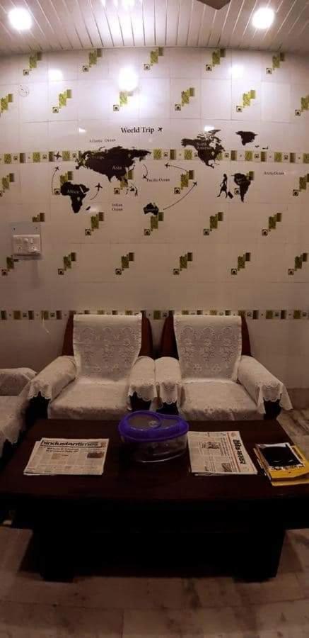 Blue Eye Backpackers Amritsar