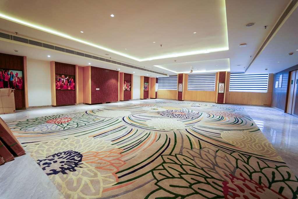 Quality Elite, Amritsar