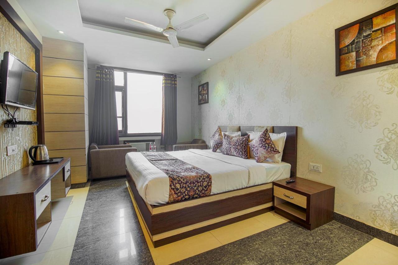 Hotel Vk & 3*