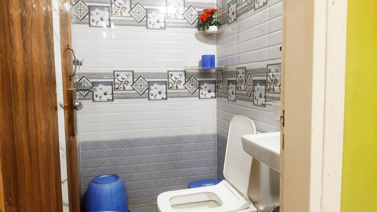 Hotel Pink Residency -couples, Family, Corporate - 50m From Golden Temple -newly Opened 3*