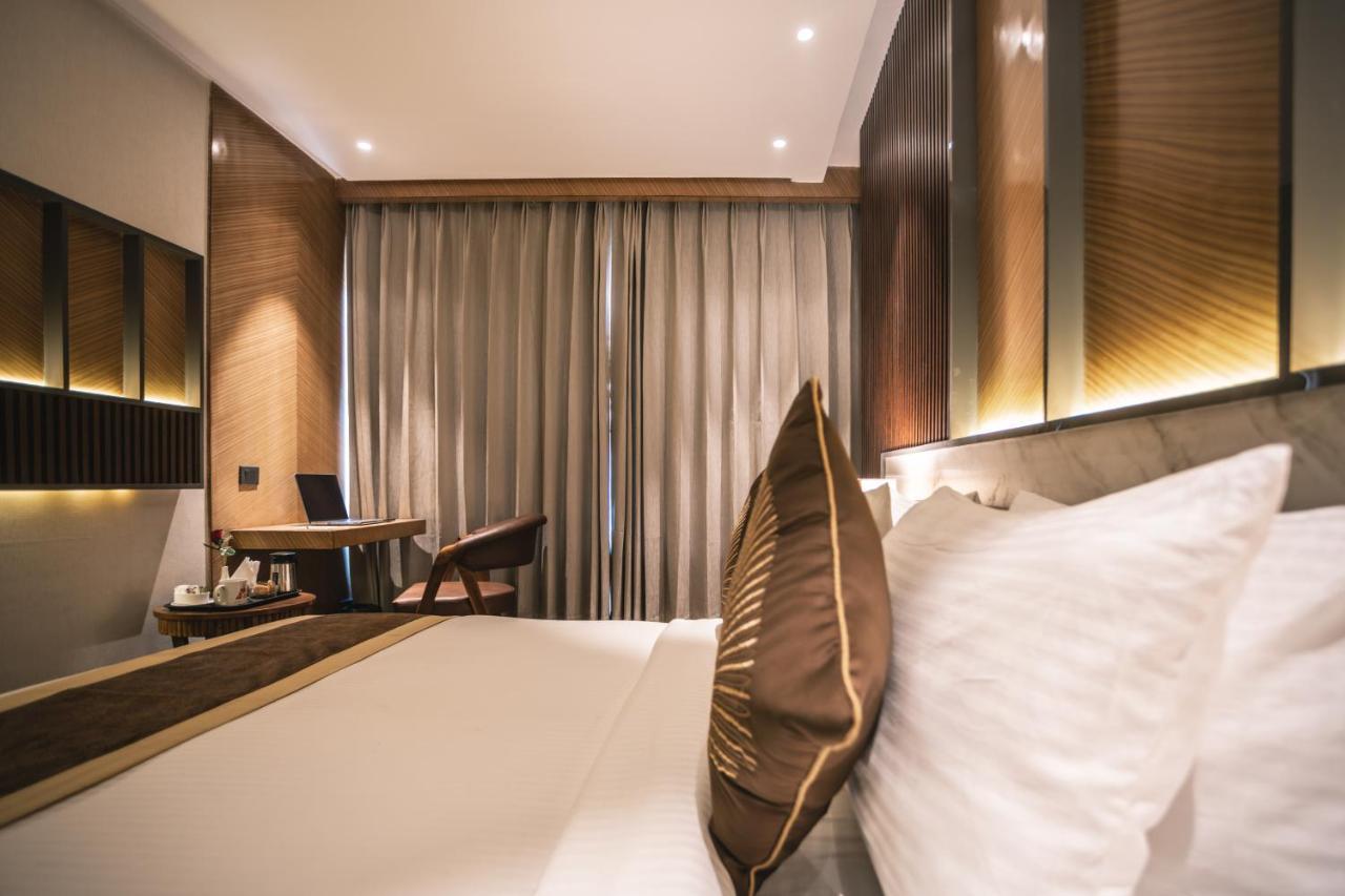 Hotel Amritara Kirpa,