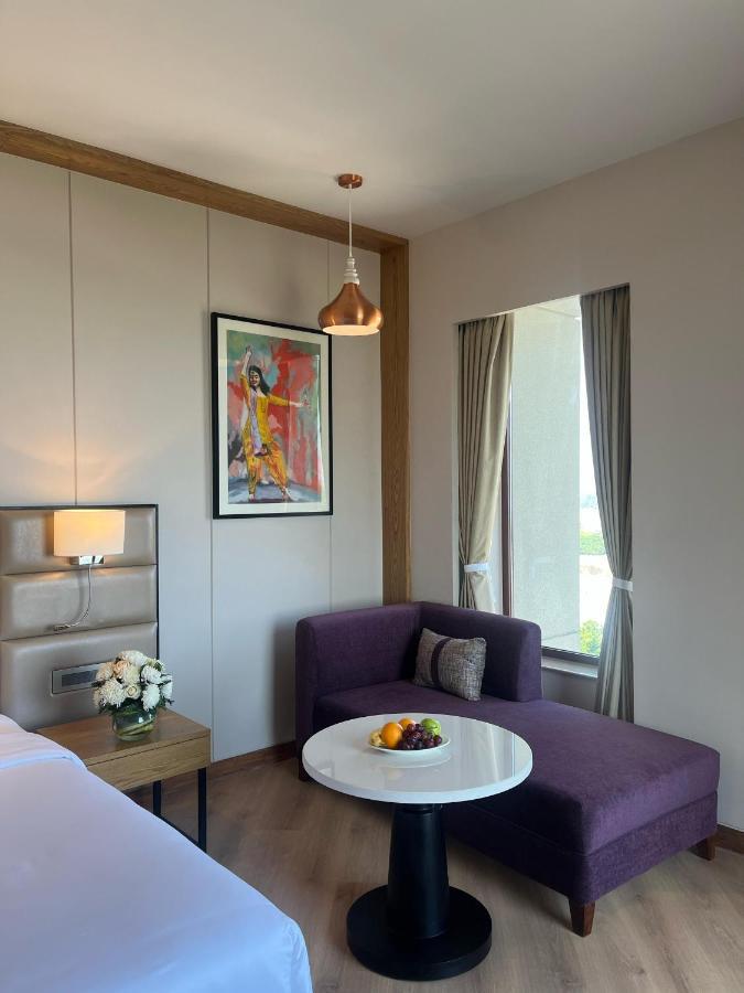 Hotel Ramada Encore By Wyndham Airport Amritsar