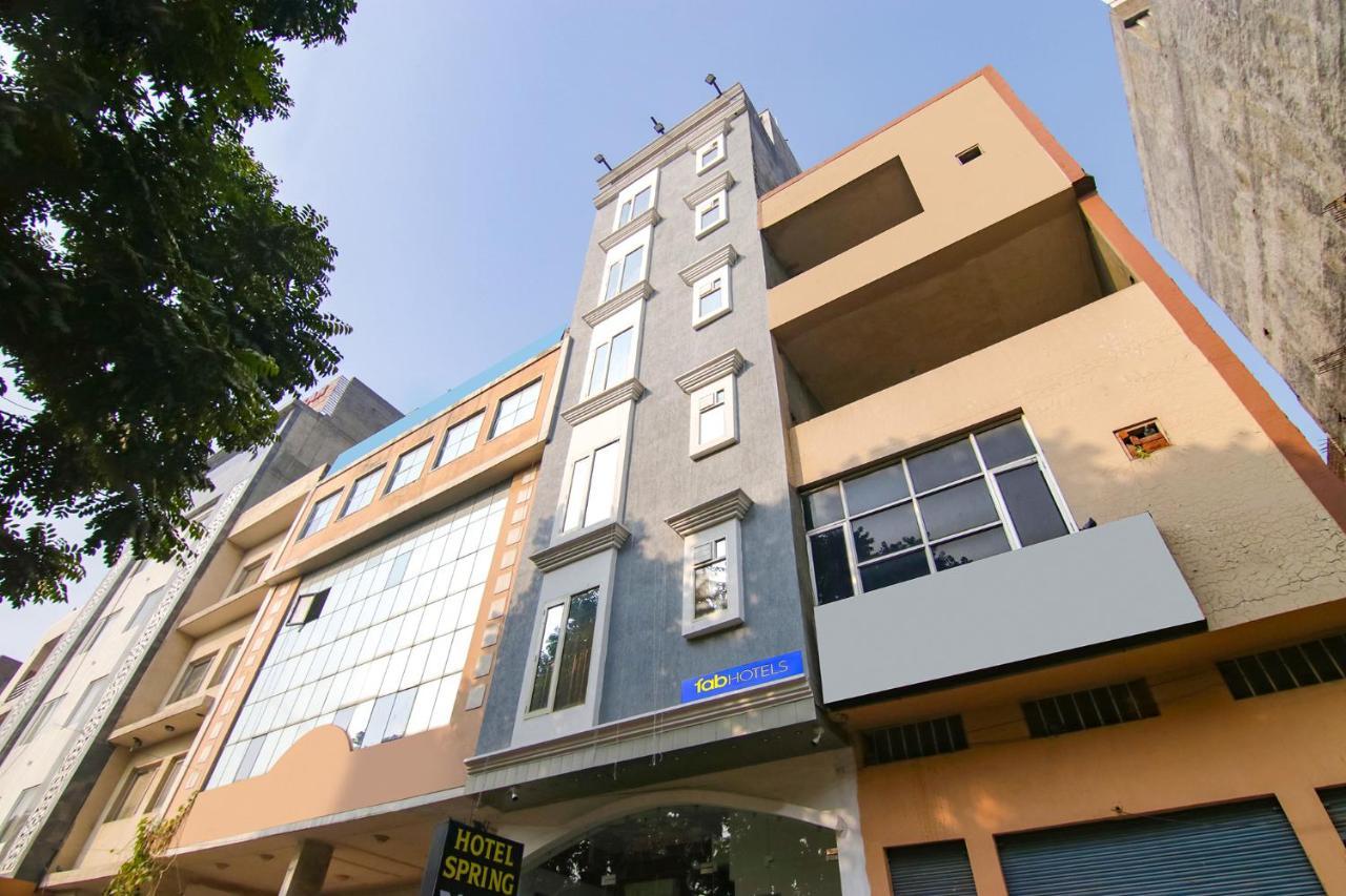 Fabhotel Spring Hotel