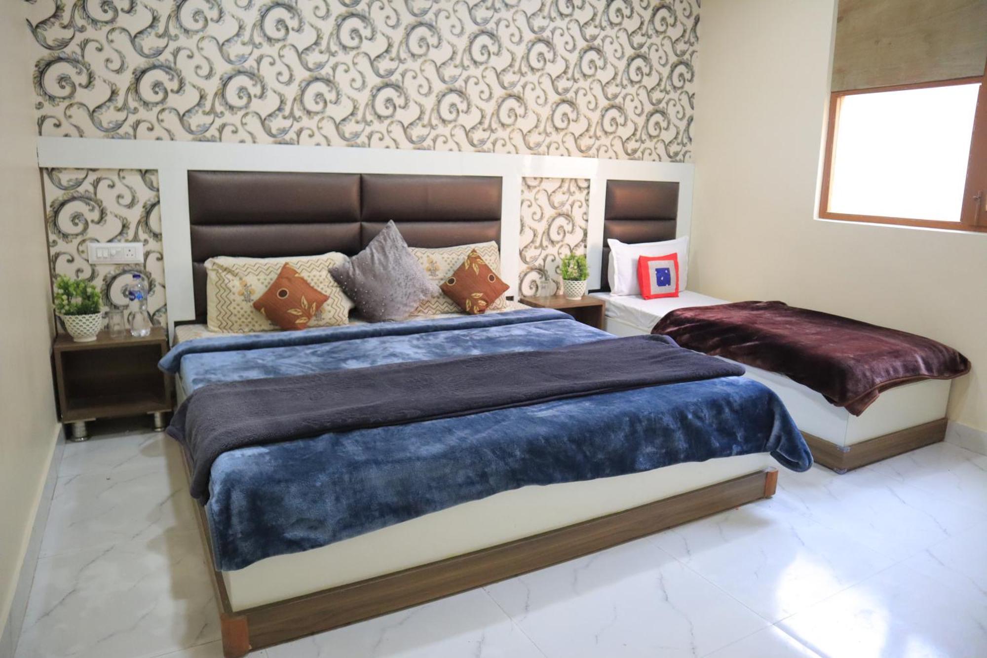 Hotel Seth Residency Near Golden Temple *